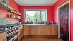 Top Totnes image 6