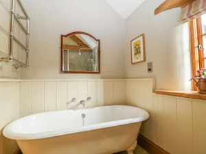 Dorset Hideaway image 2