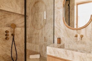 Grand Treasure image 10