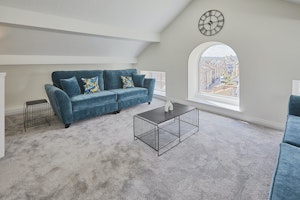 Whitby Seaside Retreat image 1