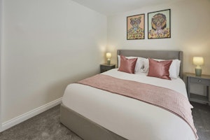 Whitby Seaside Retreat image 15