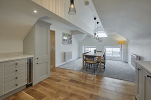 Whitby Seaside Retreat image 10