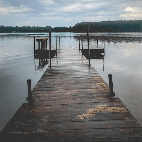 Sail away from your own private dock onto the lake, ideal for kayaks and boats