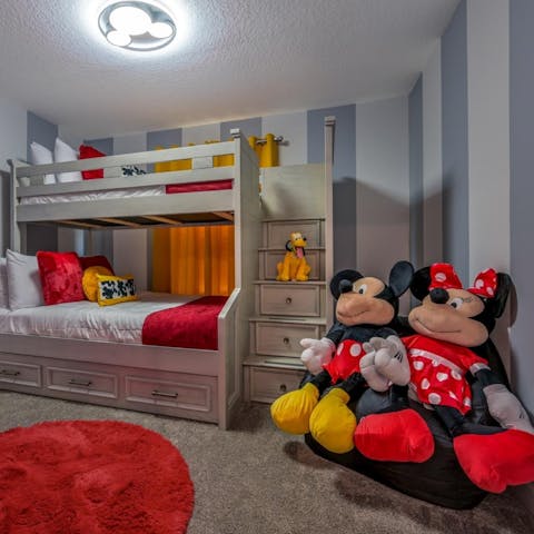 Make the little ones' dreams come true with Mickey- and Moana-themed rooms