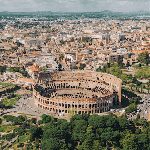 Walk to the Colosseum in just six minutes