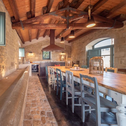Enjoy a family-sized banquet in the stable-turned-dining-room