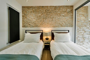 Stone & Silence image 11