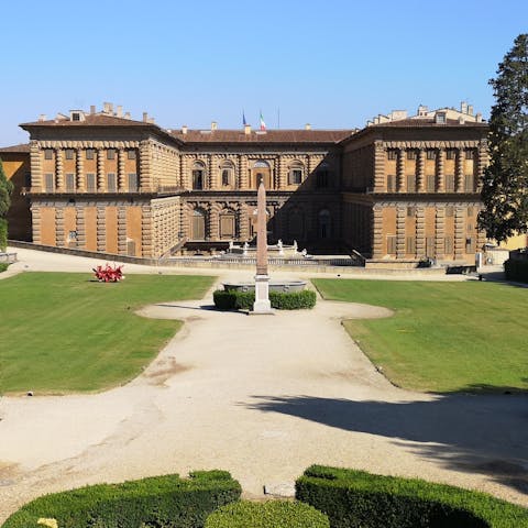 Take a short stroll to the majestic Pitti Palace – just five–minutes away