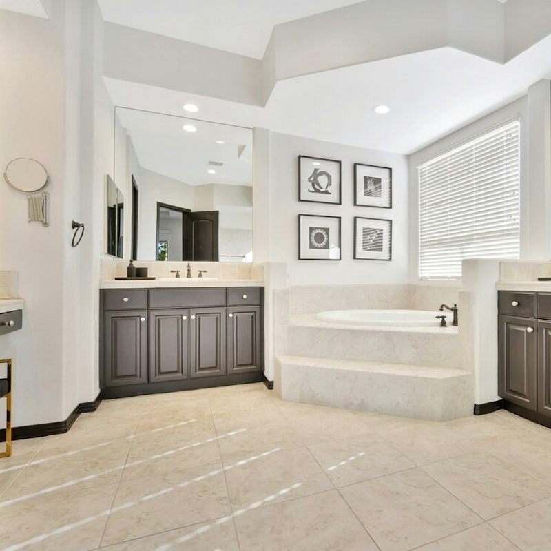 Pamper yourself in the luxurious bathrooms