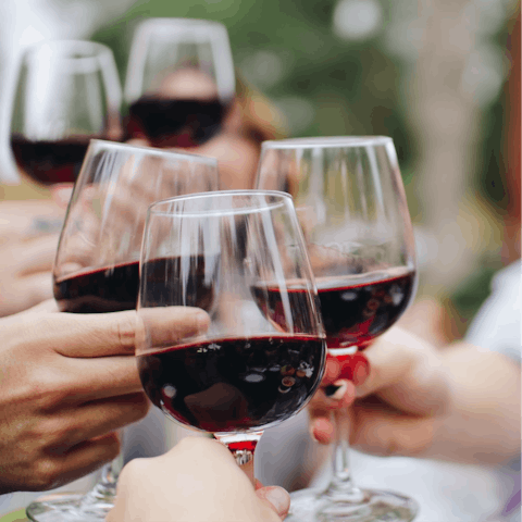 Wine and dine at the restaurants and pubs on your doorstep