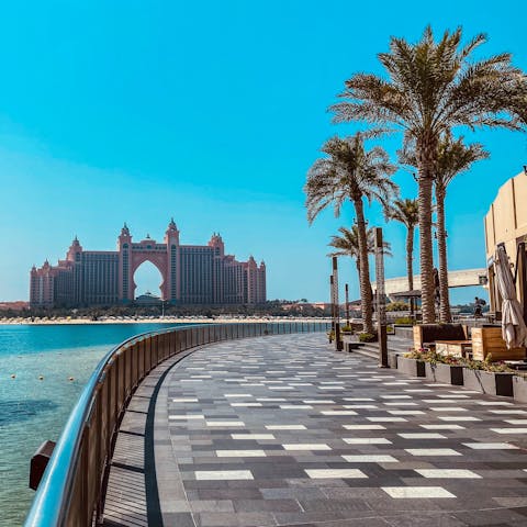 Explore the unique man-made island of Palm Jumeirah