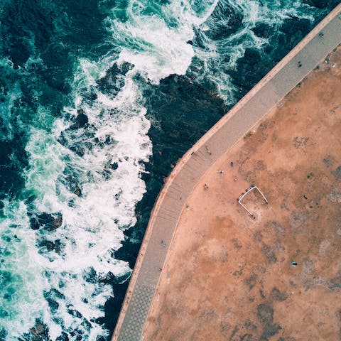 Stay a short walk away from the Sea Point Promenade and the picturesque Three Anchor Bay