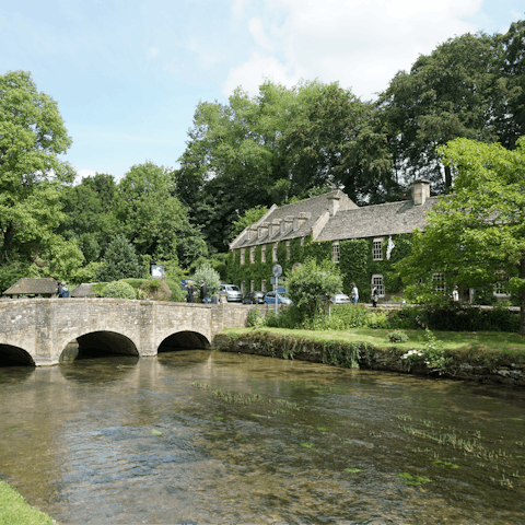 Pay a visit to the quaint village of Burford, only twenty minutes' drive away