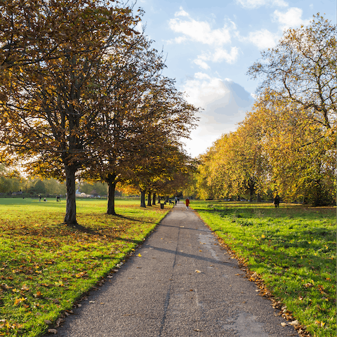 Grab a coffee to-go and take a walk around lush Hyde Park, just over ten minutes away