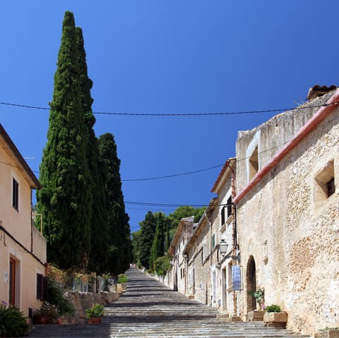 Reach the picturesque town of Pollença in just 3km, with the historic town of Alcudia the same distance away 