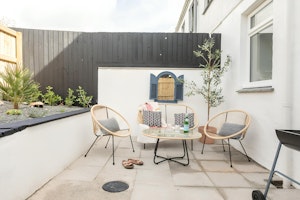 Sunshine & Penryn image 8