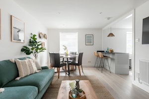 Sunshine & Penryn image 7