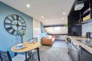 Whitby's Loft Gem image 1
