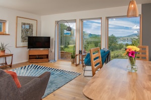 The Loch Shore image 1
