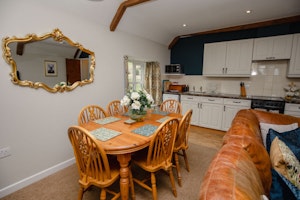 A Dorset Dream image 14