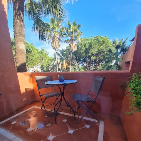 Treat yourself to an evening mojito on the loggia
