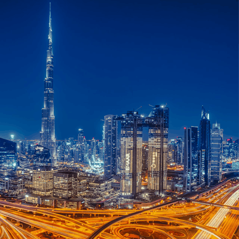 Explore the delights of Dubai, within easy reach of your luxury home