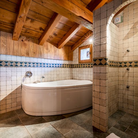 Enjoy a warming soak in your bathtub after a long day on the slopes