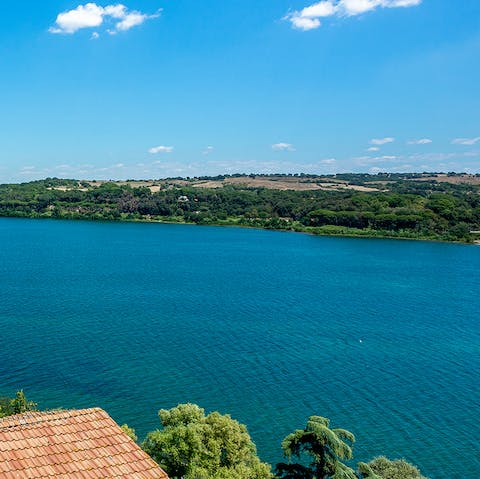 Stay in the lakeside town of Anguillara Sabazia – around an hour's drive from Rome