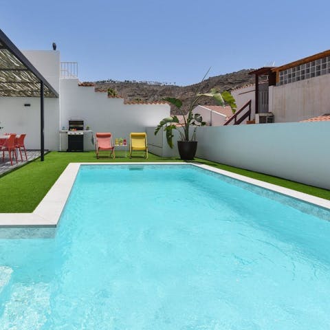 Cool off from the Canary Island sunshine with a dip in the pool
