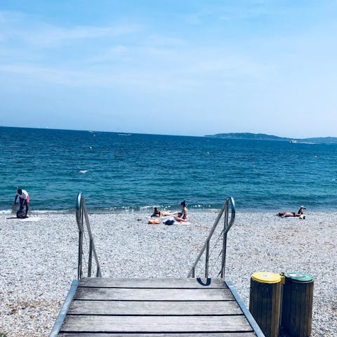 Enjoy a relaxing beach day at Sainte Maxime