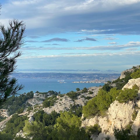 Adventure into the majestic countryside of Calanques National Park