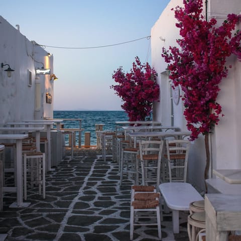 Explore the beautiful island of Paros from your home, just a five-minute drive from the picturesque port of Naoussa