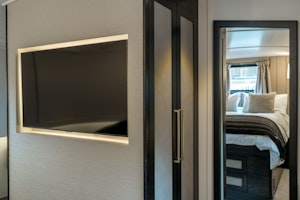 The London Mooring image 9