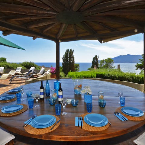 Gather around the dining table and enjoy supper with a view