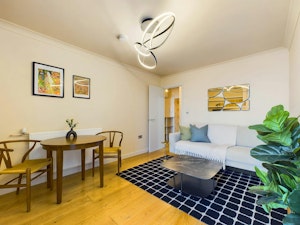 The Shaftesbury Dream image 7
