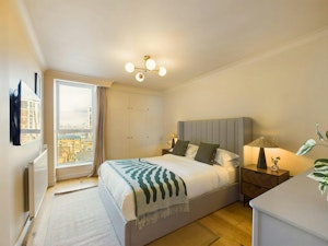The Shaftesbury Dream image 3