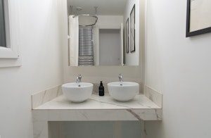 Haussmannian Hideaway image 13