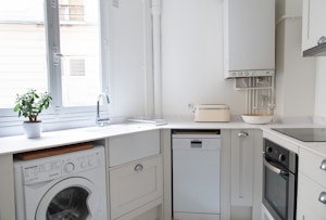 Haussmannian Hideaway image 10