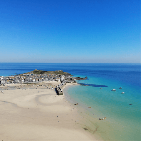 Explore the charming north coast fishing town of St Ives for a spot of Cornish culture at the Tate –  it's a twenty-five-minute drive away