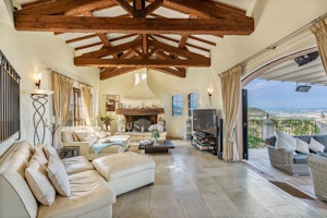 Villa Cactus image 8