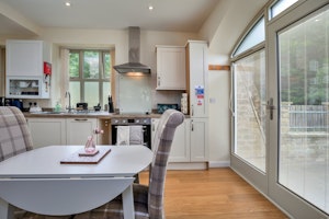Lush River Retreat image 5