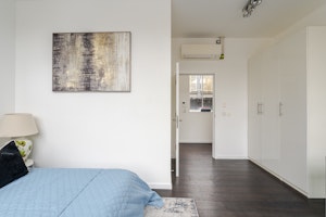 The Soho Sophisticate image 14