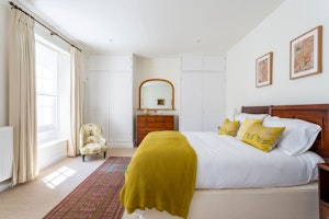 Calm & Cosy image 6