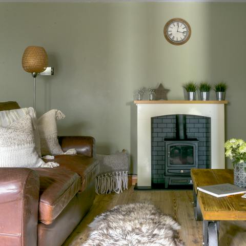Light the electric fire in the second lounge for cosy evenings in