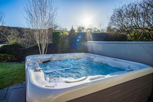 Harbour Retreat Restful image 11