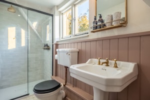 Quaystone image 13