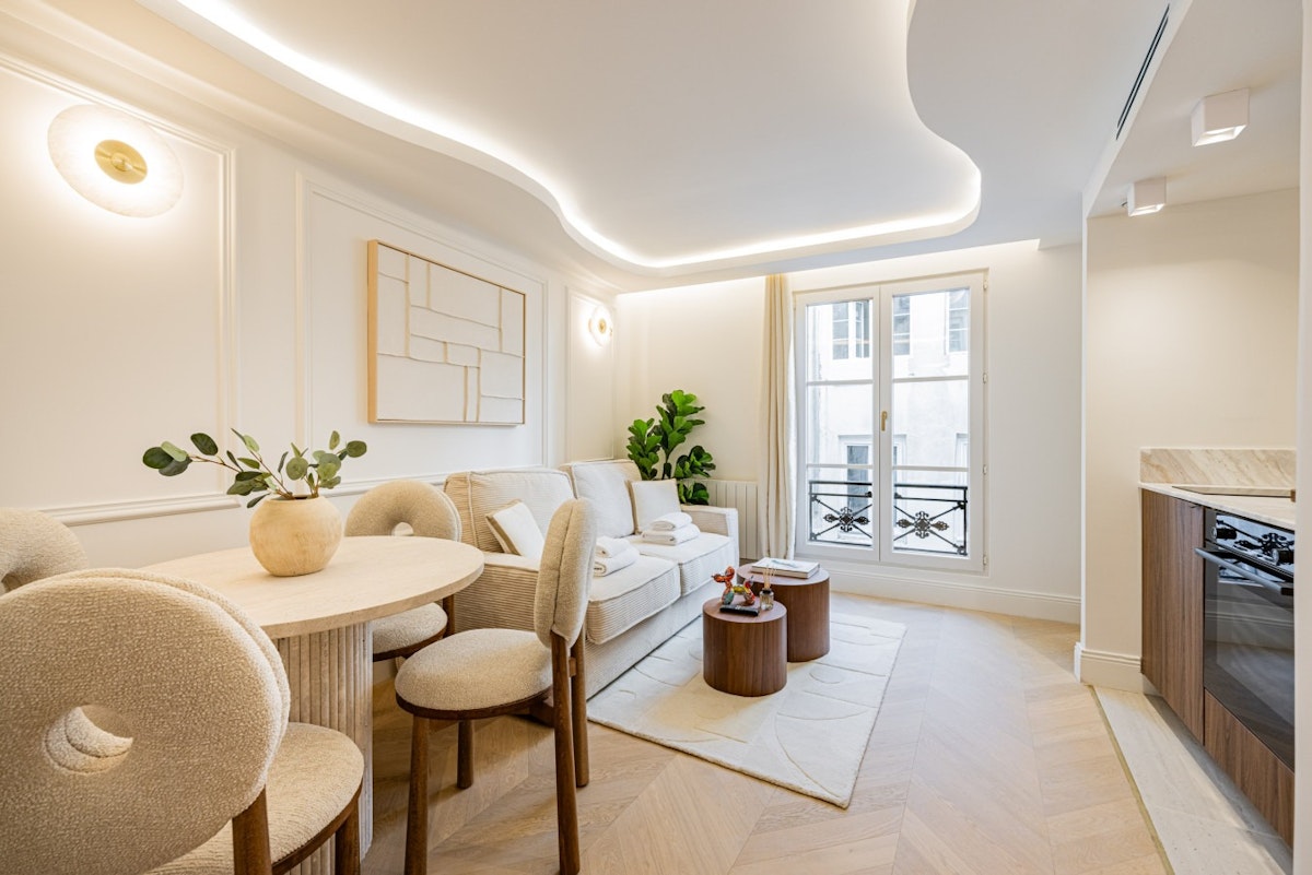 The Parisian Studio, Ile-de-France