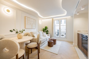 The Parisian Studio image 1