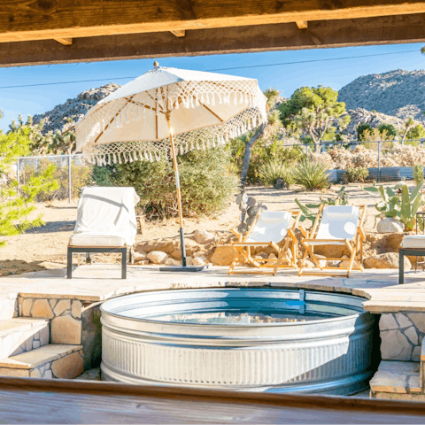 Unwind in the middle of the desert from the cowboy pool