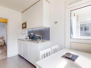 Parkside Nest image 5
